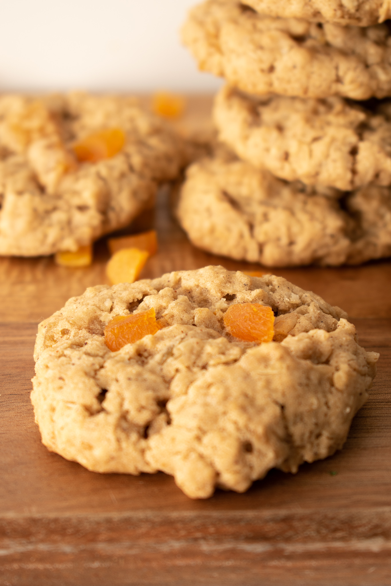 Vegan Oatmeal Apricot Cookies
